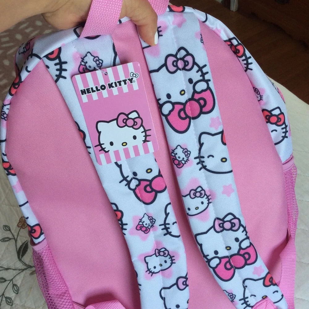 Hello kitty backpack - Picture 6 of 7